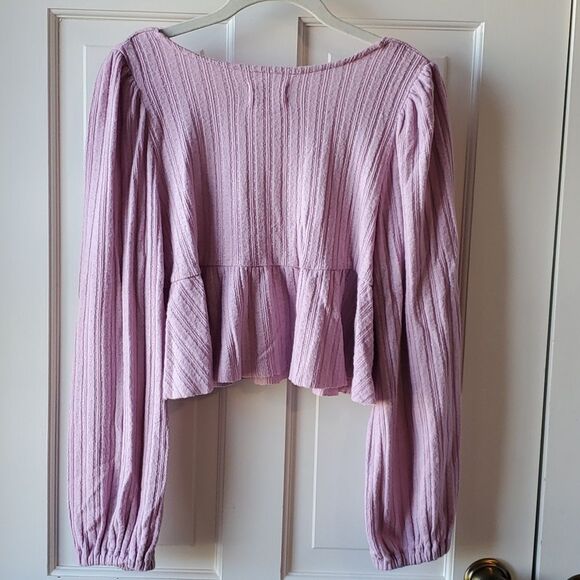 URBAN OUTFITTERS CROPPED BABYDOLL TOP PUFF SLEEVES V-NECK KNIT LILAC MEDIUM - Picture 6 of 11
